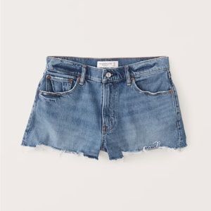 Abercrombie and Fitch mom shorts. Size 29/8